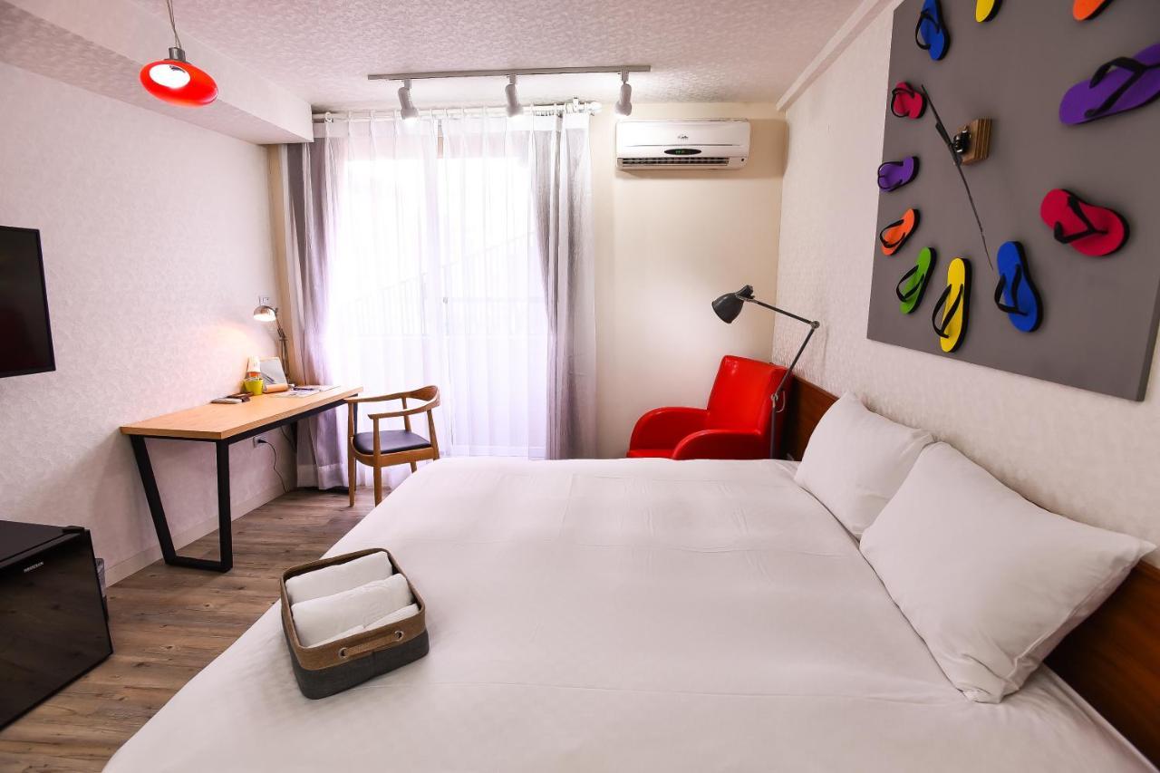 Rainbow Island Apartment Tainan Luaran gambar