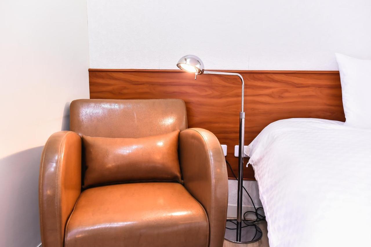 Rainbow Island Apartment Tainan Luaran gambar